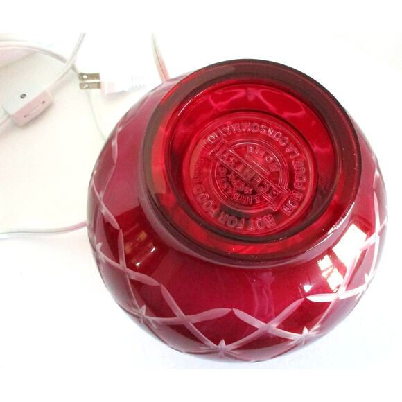 Scentsy Christmas Glow Wax Warmer Full Size Retired Red Etched Glass - Picture 3 of 9